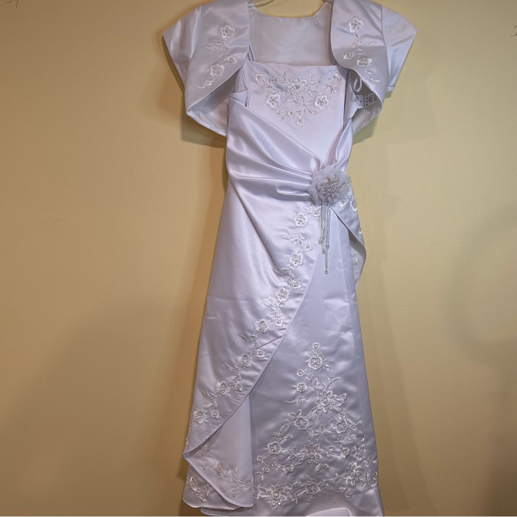 Nwot Flower Girl/ Communion Dress Size 10 White With Short Cap Sleeve Cover Up